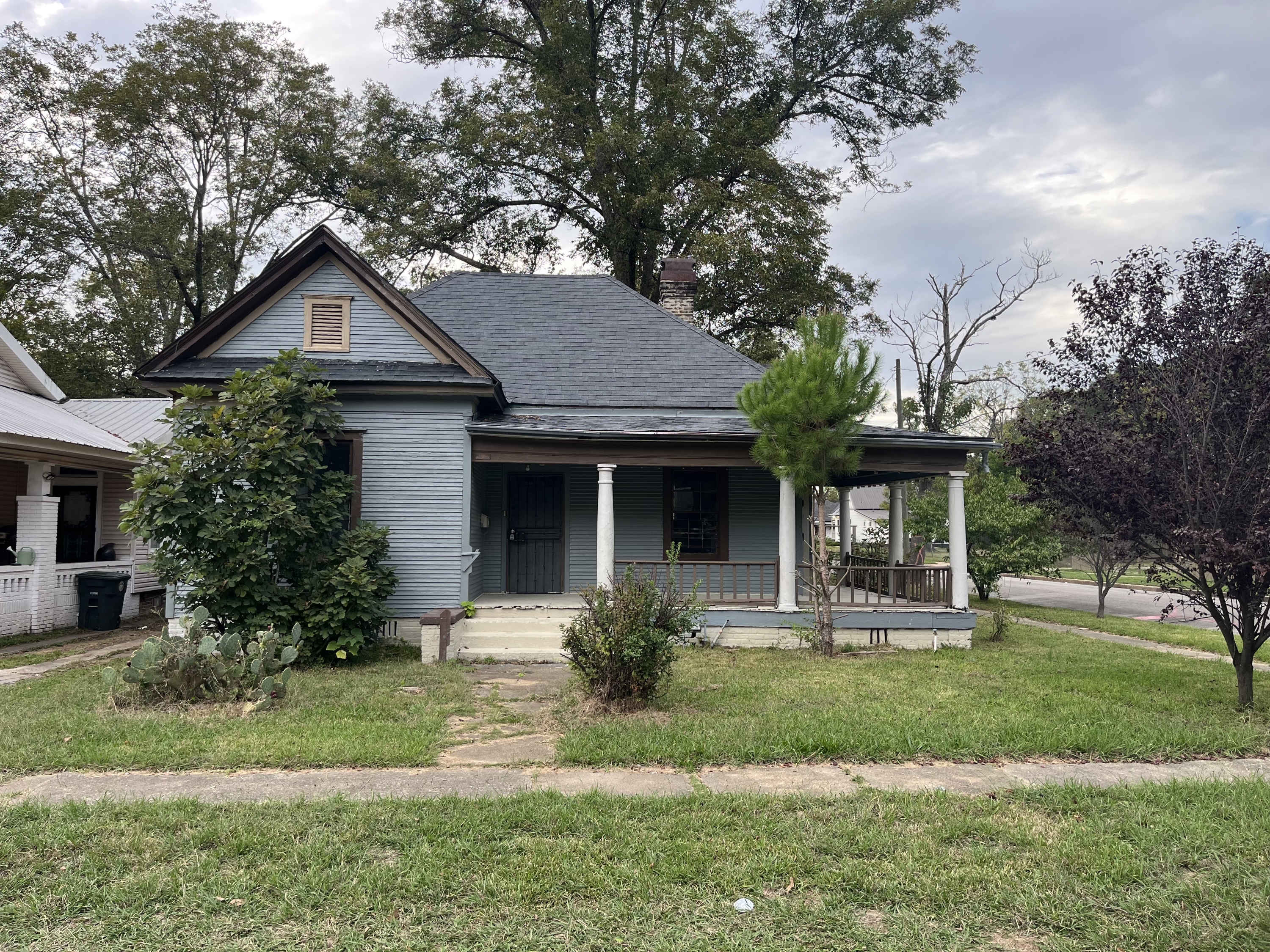 Property main image