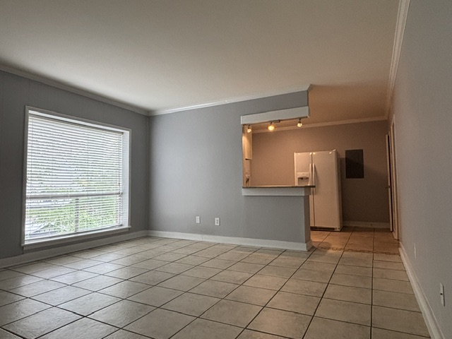 55 Hanover Circle - 206
