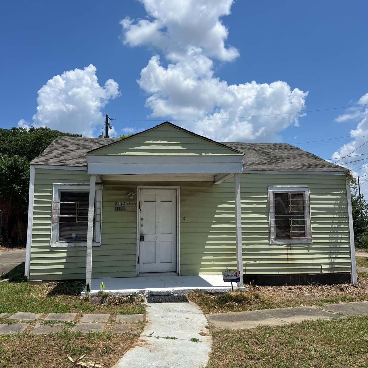 Property main image