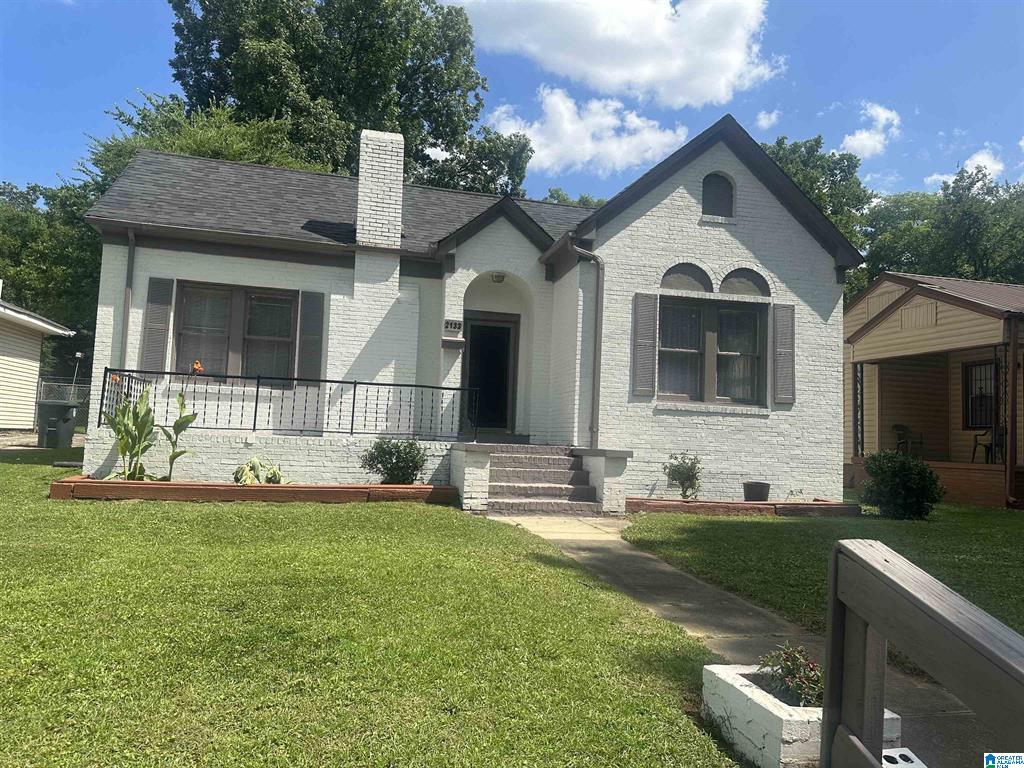 Property main image